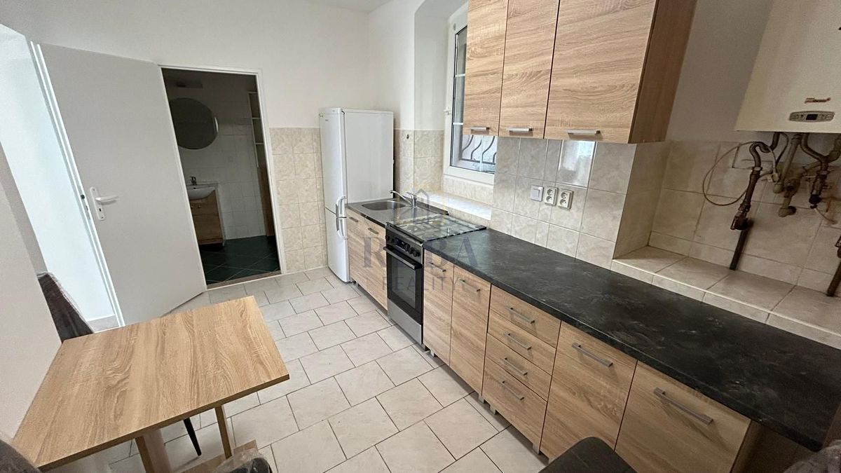 Pronájem bytu 2+1 74 m²
