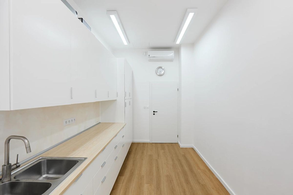 Pronájem ordinace 99 m² – fotografie 3