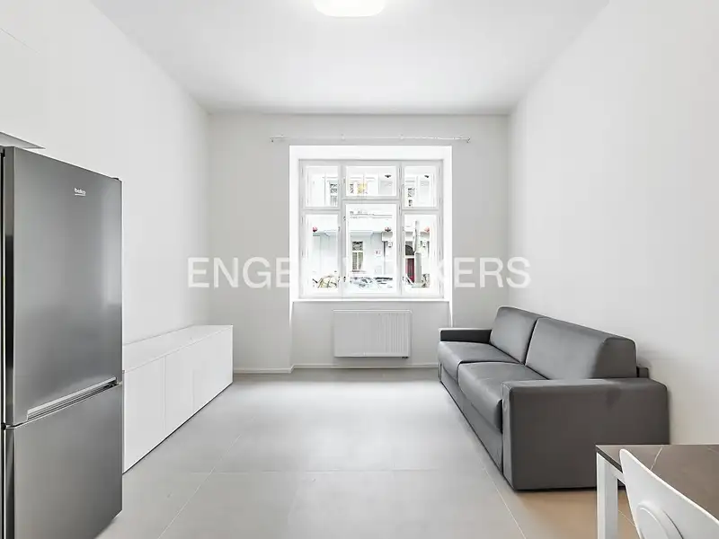 Pronájem bytu 2+kk 52 m², Praha – náhled fotky 2