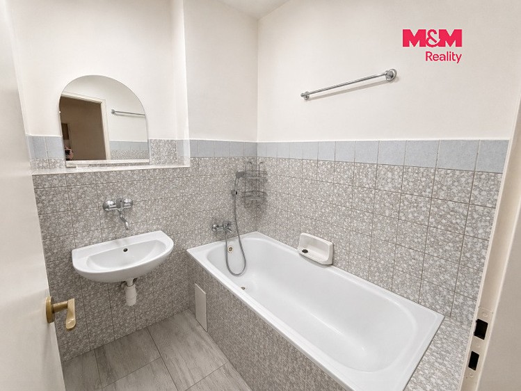 Pronájem bytu 2+1, 68 m² (5 z 8)