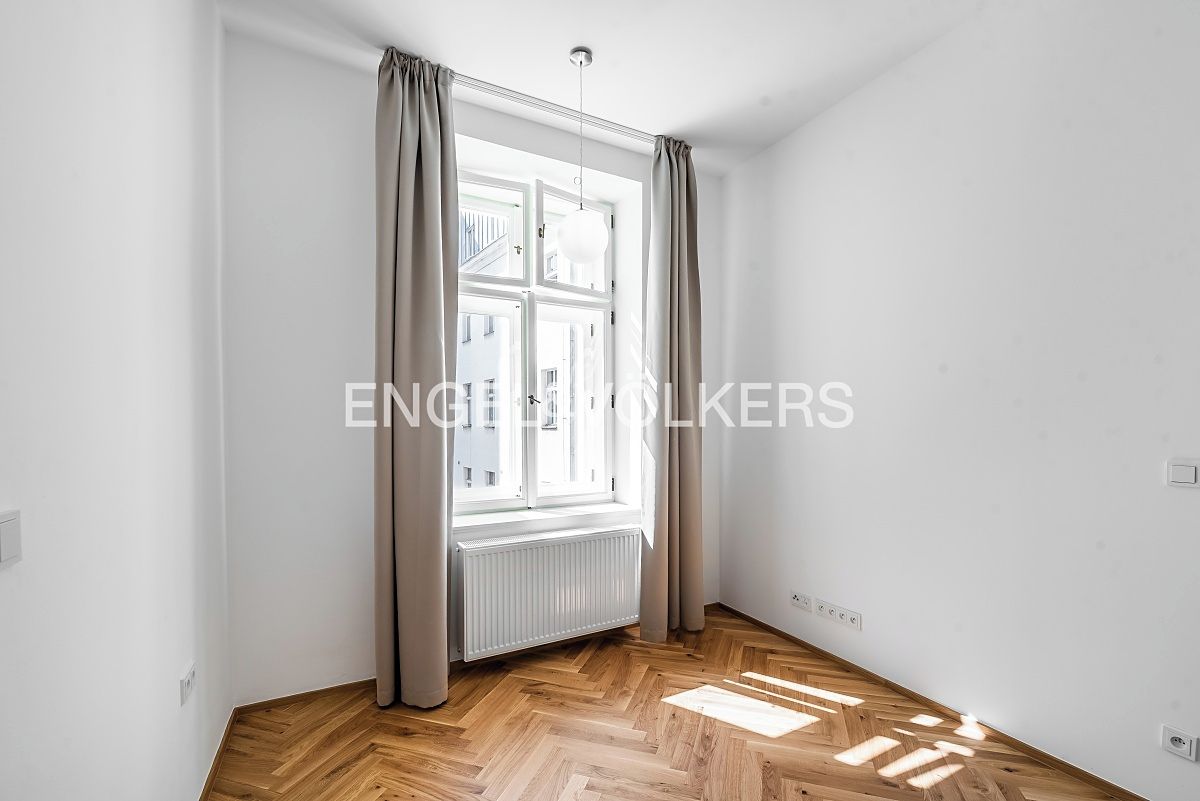 Pronájem bytu 3+kk 91 m² – fotografie 3
