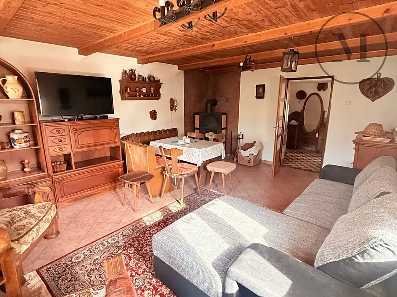 Prodej chalupy 190 m², pozemek 939 m², Komařice – náhled fotky 3