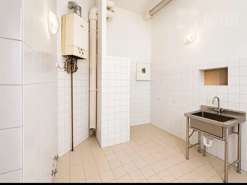 Pronájem obchodního prostoru 151 m², Praha – náhled fotky 3