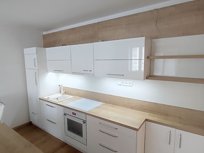 Pronájem bytu 3+kk 63 m²