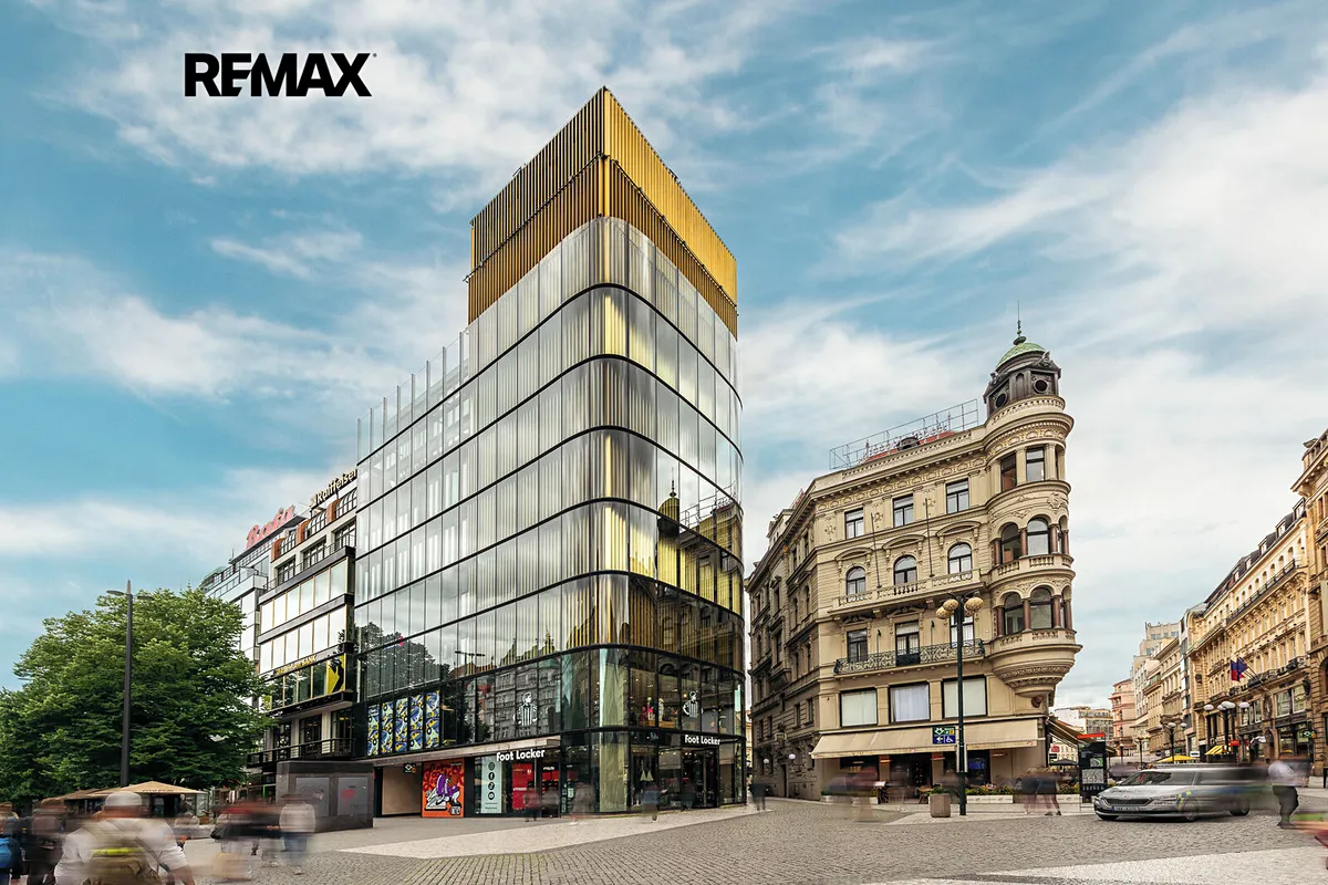 Pronájem kanceláře 353 m²