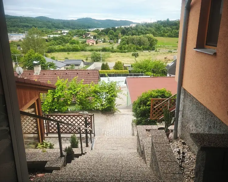 Pronájem rodinného domu 90 m², pozemek 90 m², Boskovice – náhled fotky 2