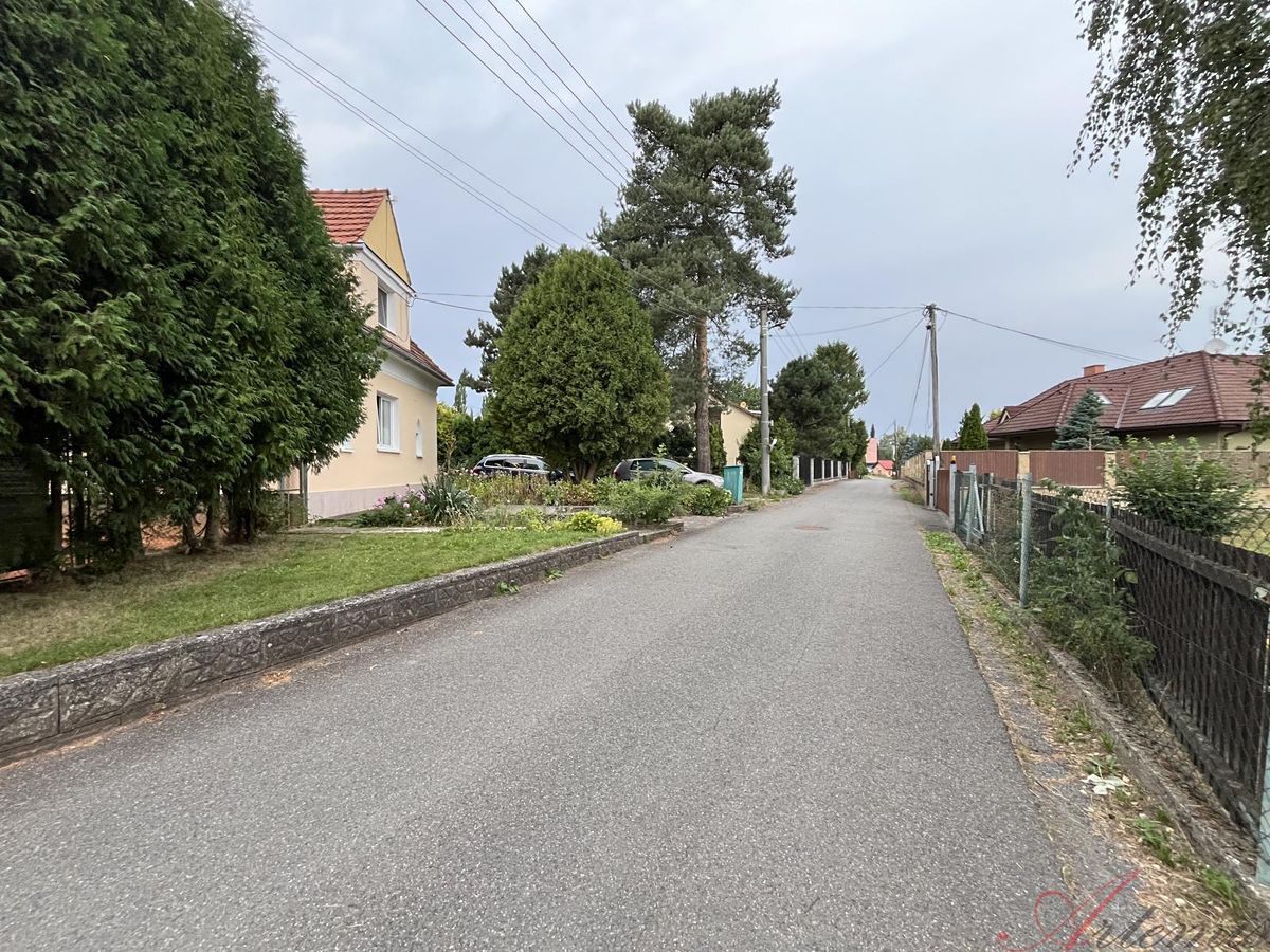 Prodej rodinného domu 105 m², pozemek 2032 m² – fotografie 4