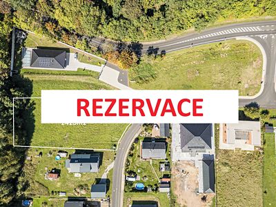 Prodej stavebního pozemku 2425 m²