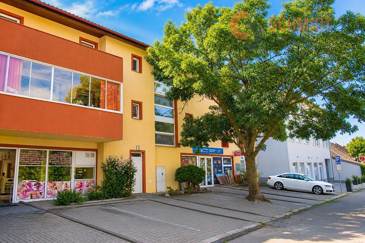Pronájem bytu 2+kk 37 m²