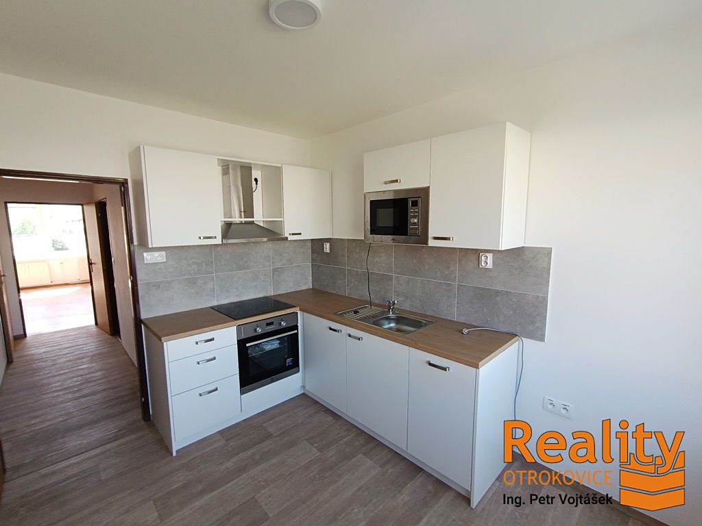 Pronájem bytu 2+kk 40 m²