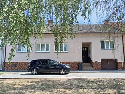 Prodej rodinného domu 180 m², pozemek 530 m²