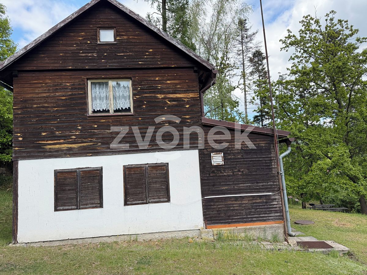 Prodej chaty 53 m², pozemek 67 m² – fotografie 2