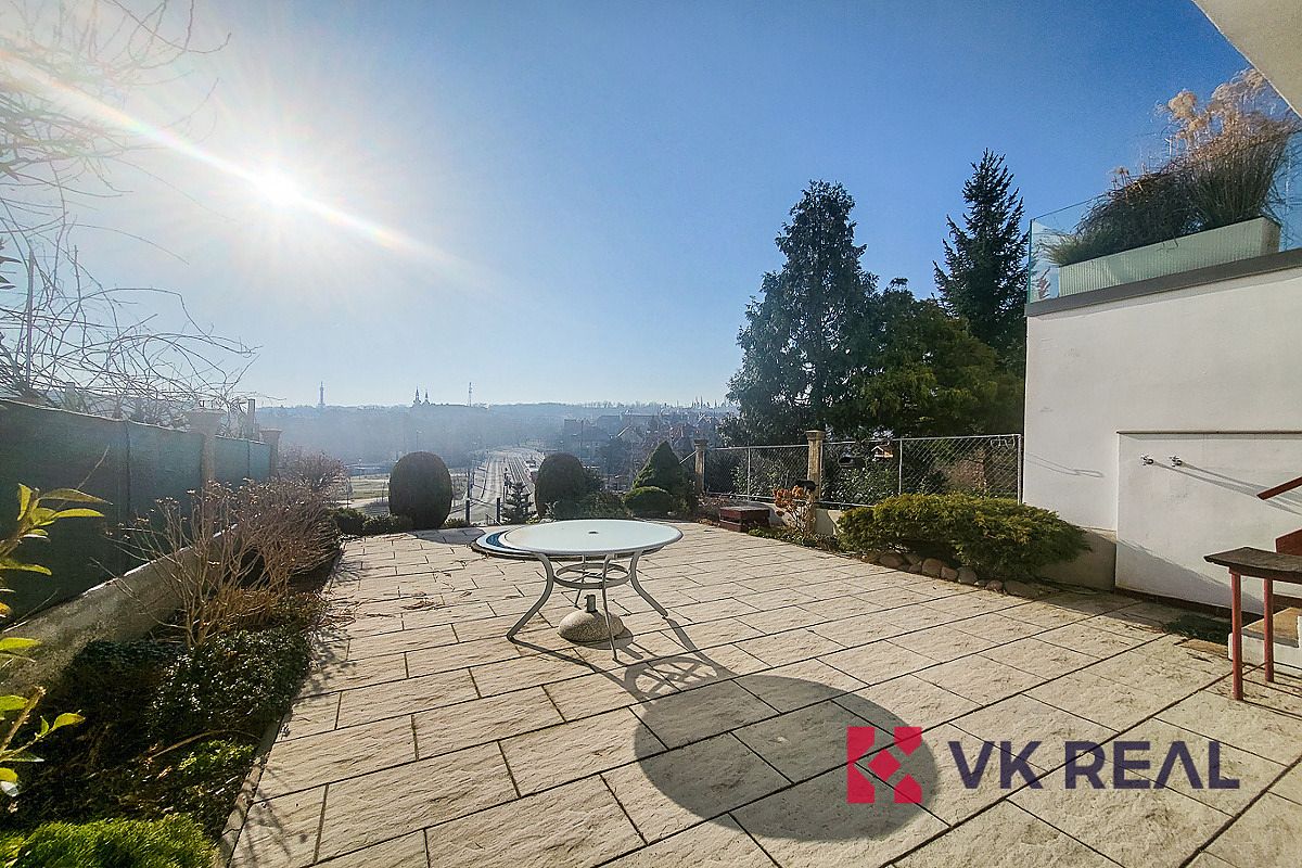 Pronájem bytu 1+1 40 m² – fotografie 4