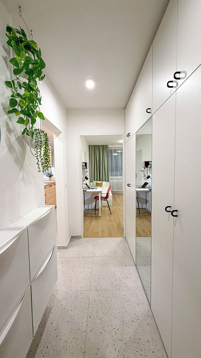 Pronájem bytu pokoje 12 m²