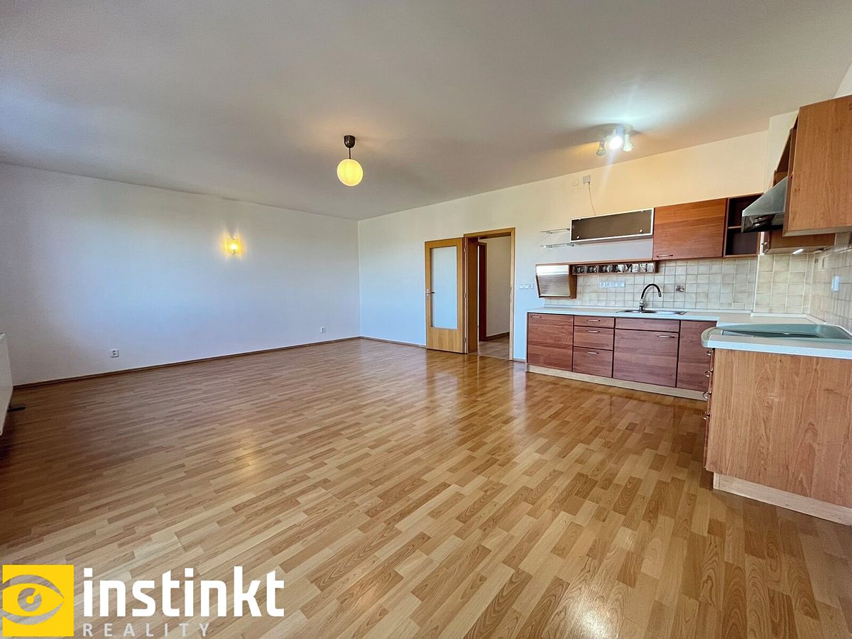 Pronájem bytu 2+kk 68 m² – fotografie 5