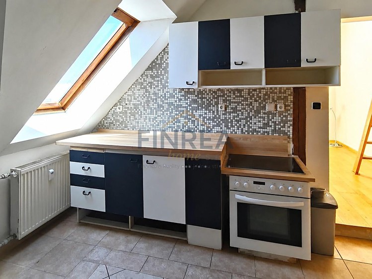 Комерційне приміщення на продаж, 630 м² (5 з 21)