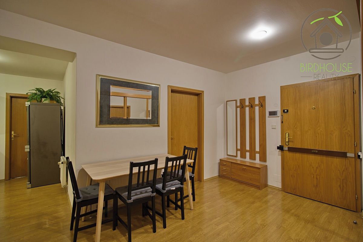 Pronájem bytu 3+1 80 m² – fotografie 4