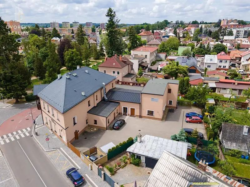 Prodej ubytovacího zařízení 1213 m², Mnichovo Hradiště – náhled fotky 2