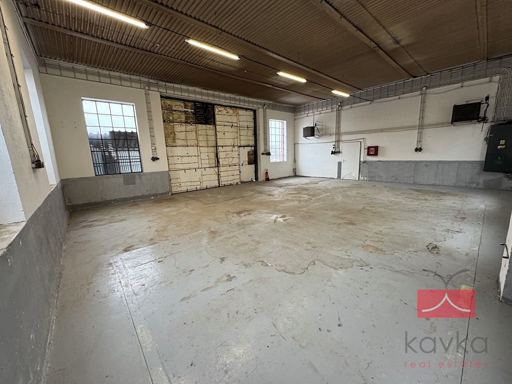 Pronájem výrobní haly, prostoru 148 m² – fotografie 5