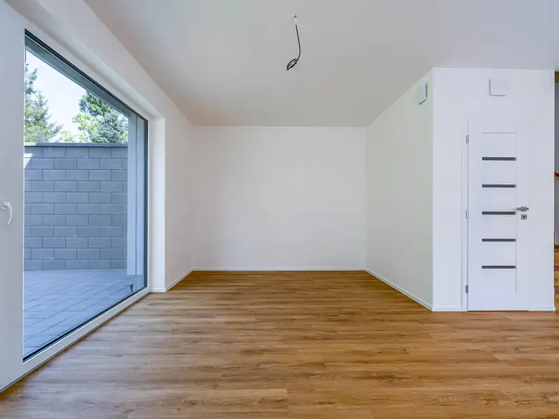 Prodej rodinného domu 96 m², pozemek 259 m², Holice – náhled fotky 2