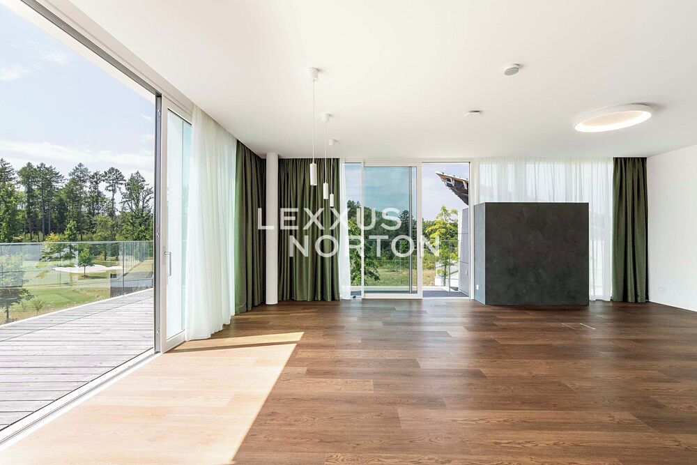 Pronájem bytu 3+kk 114 m²