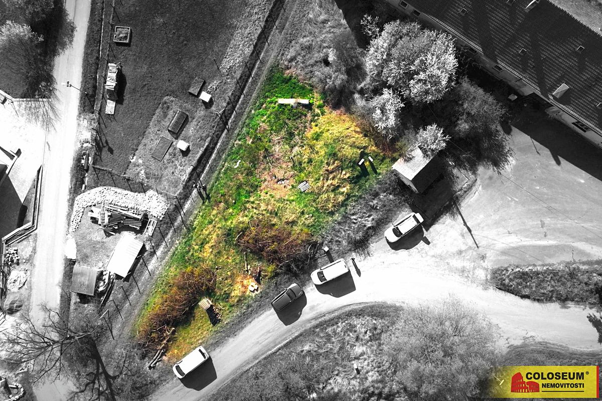 Prodej stavebního pozemku 460 m² – fotografie 3