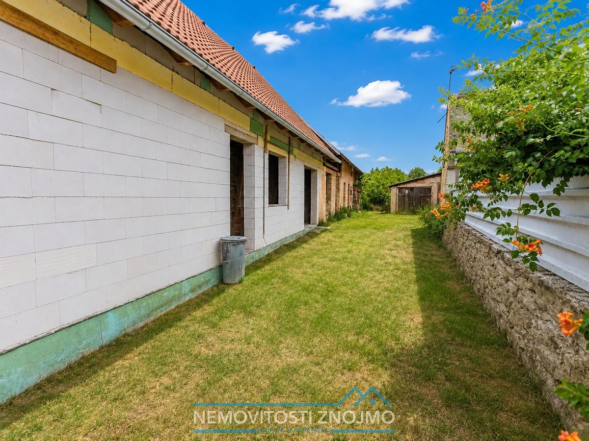 Prodej rodinného domu 200 m², pozemek 463 m² – fotografie 4
