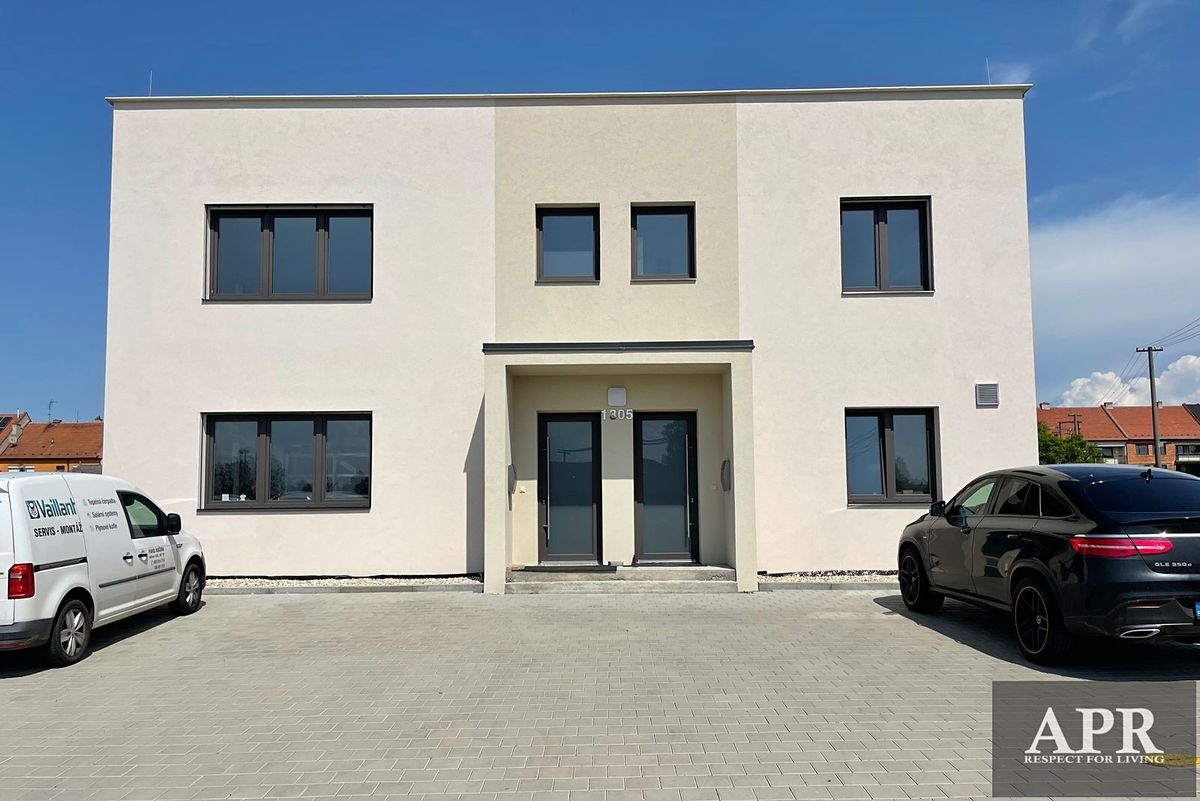Pronájem bytu 2+kk 43 m²
