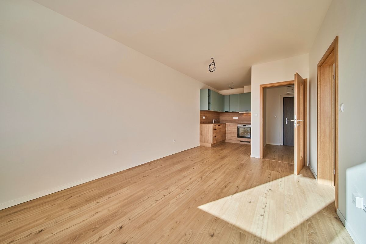 Pronájem bytu 2+kk 40 m² – fotografie 3