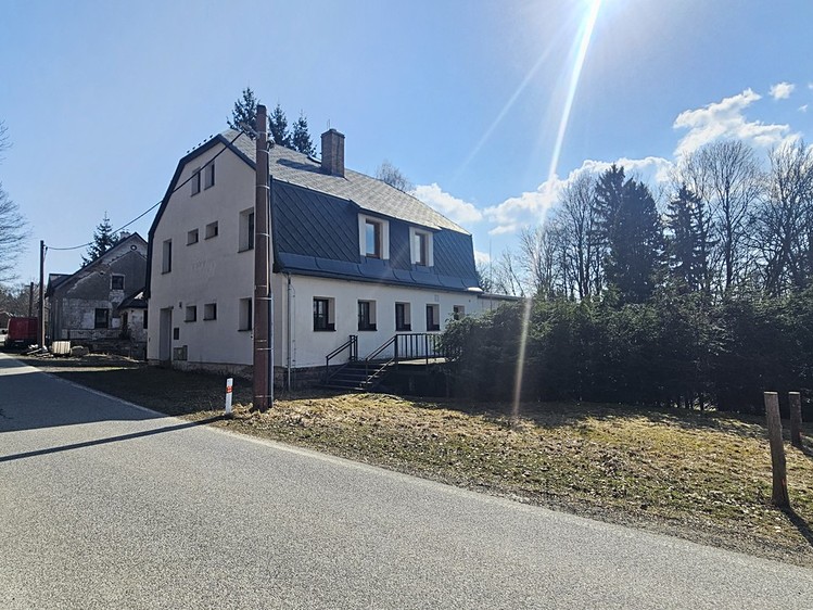 Prodej komerčního prostoru, 1 047 m² (39 z 42)