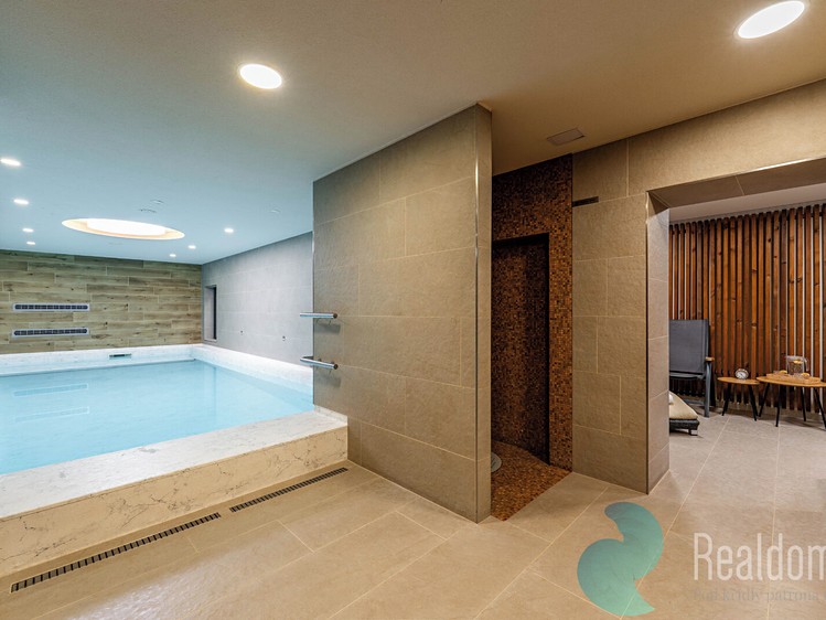 Комерційне приміщення на продаж, 953 м² (5 з 54)