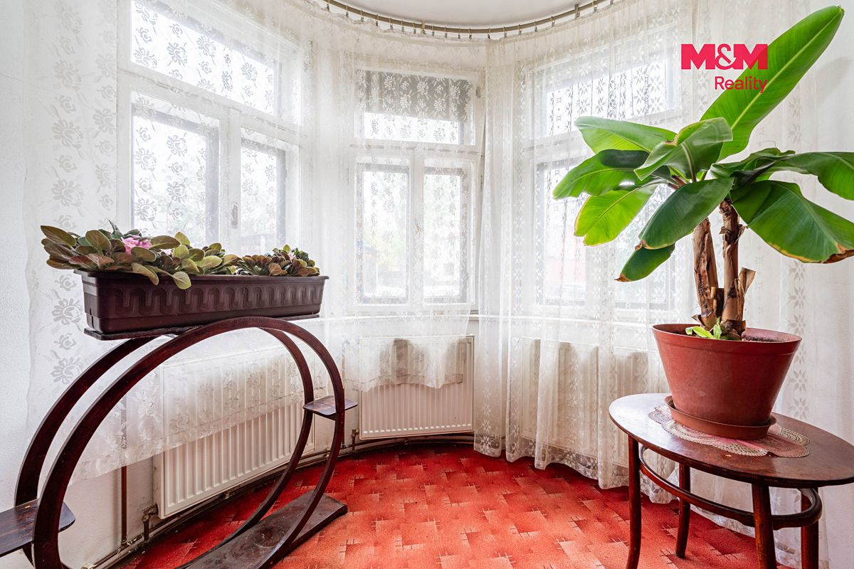 Prodej rodinného domu 150 m², pozemek 734 m² – fotografie 3