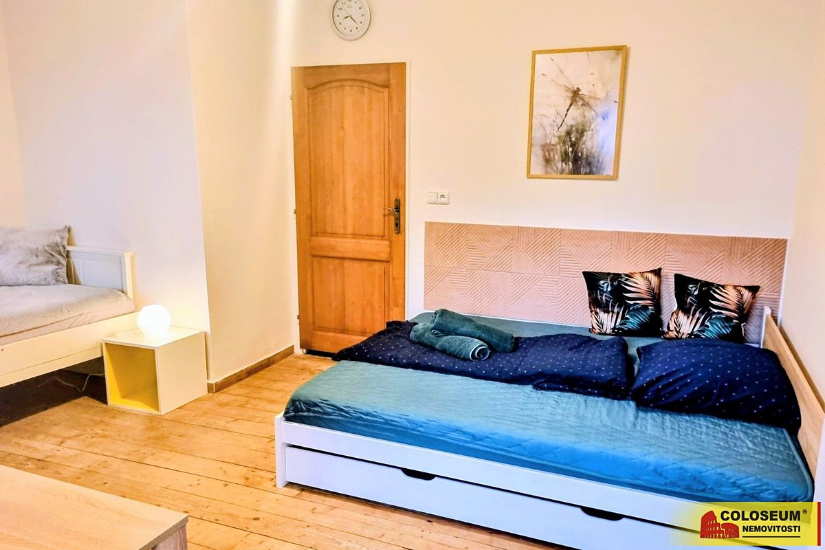 Pronájem bytu 3+kk 80 m² – fotografie 3