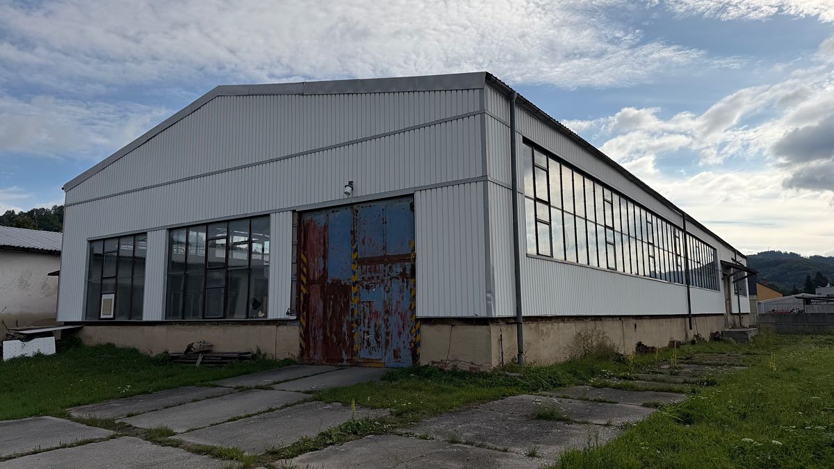Pronájem skladového prostoru 480 m², Jeseník – fotka 1 z 3