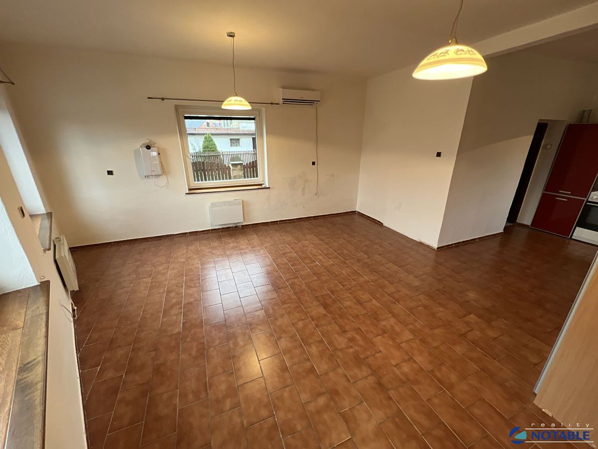 Pronájem bytu 1+kk 35 m² – fotografie 4