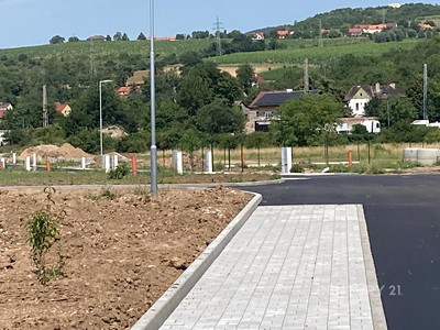 Grundstück zum Kauf, 1.098 m² (2 von 10)