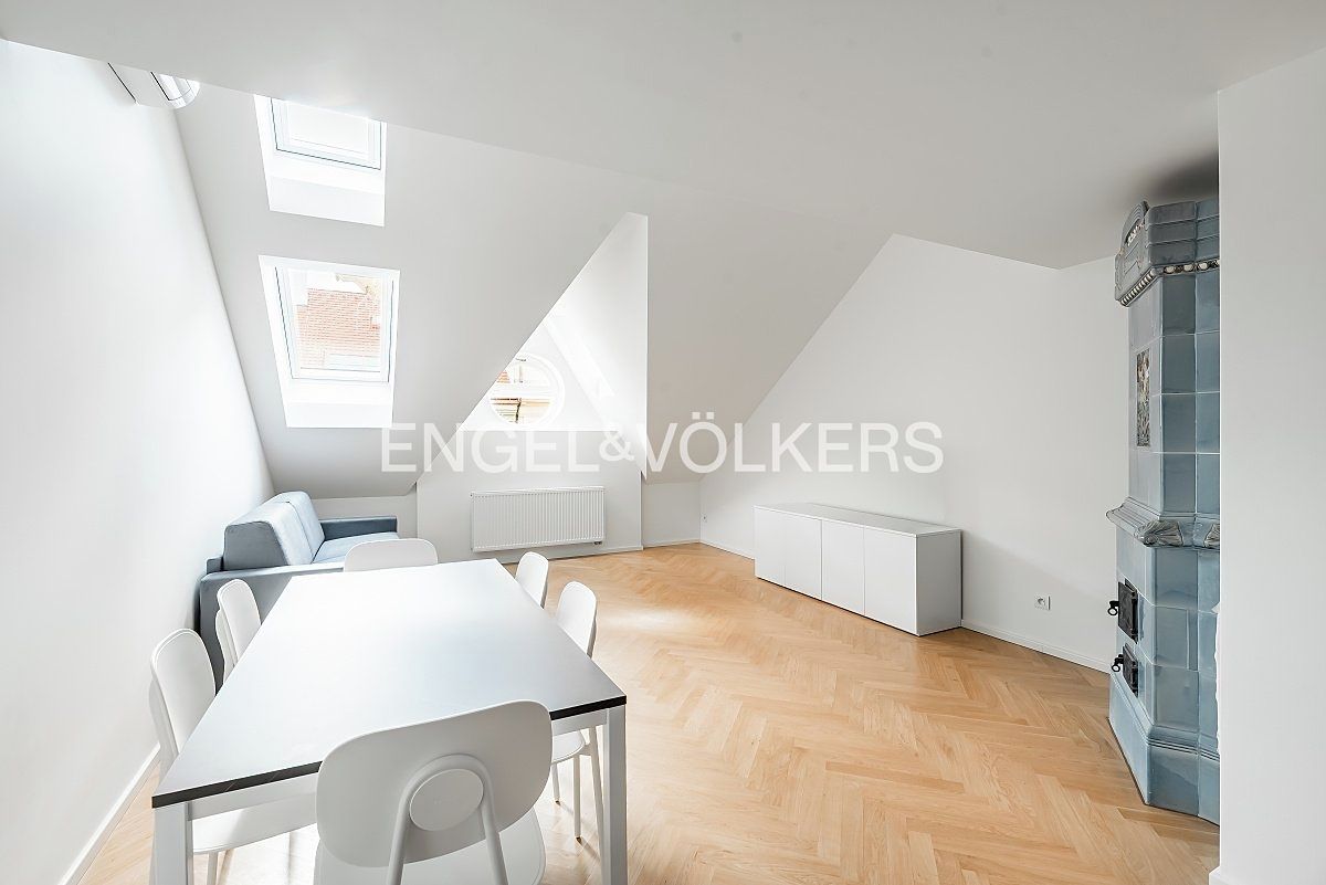 Pronájem bytu 4+kk 118 m²