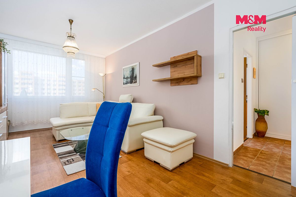 Pronájem bytu 2+kk 42 m² – fotografie 3