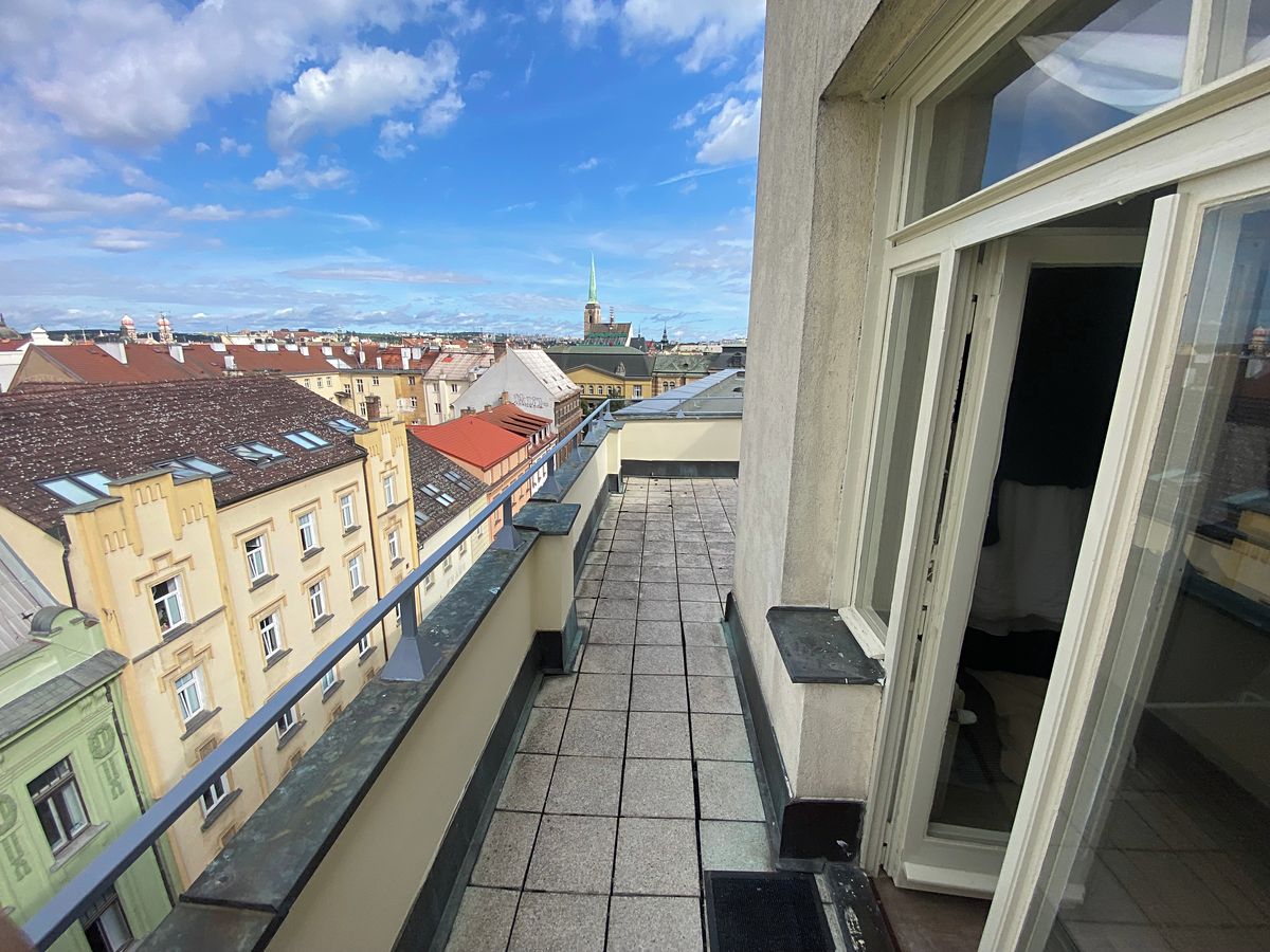 Pronájem bytu 1+1 34 m², Plzeň – fotka 1 z 3