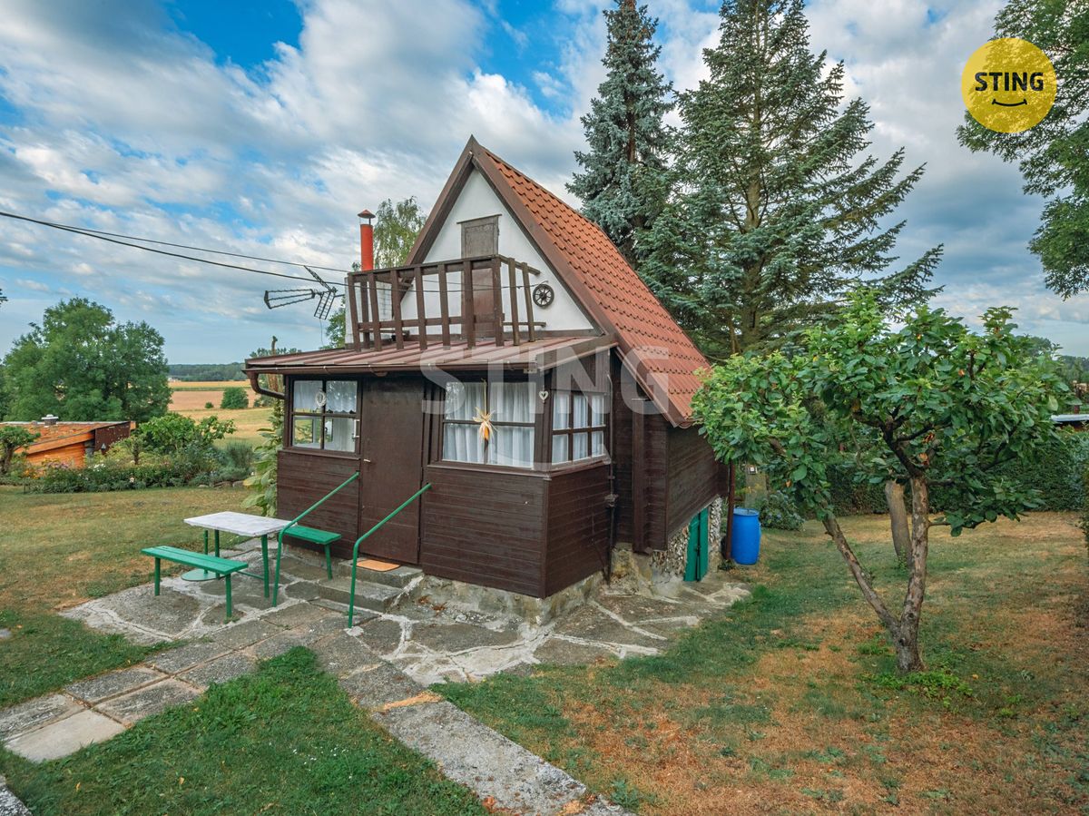 Prodej chaty 35 m², pozemek 775 m² – fotografie 2