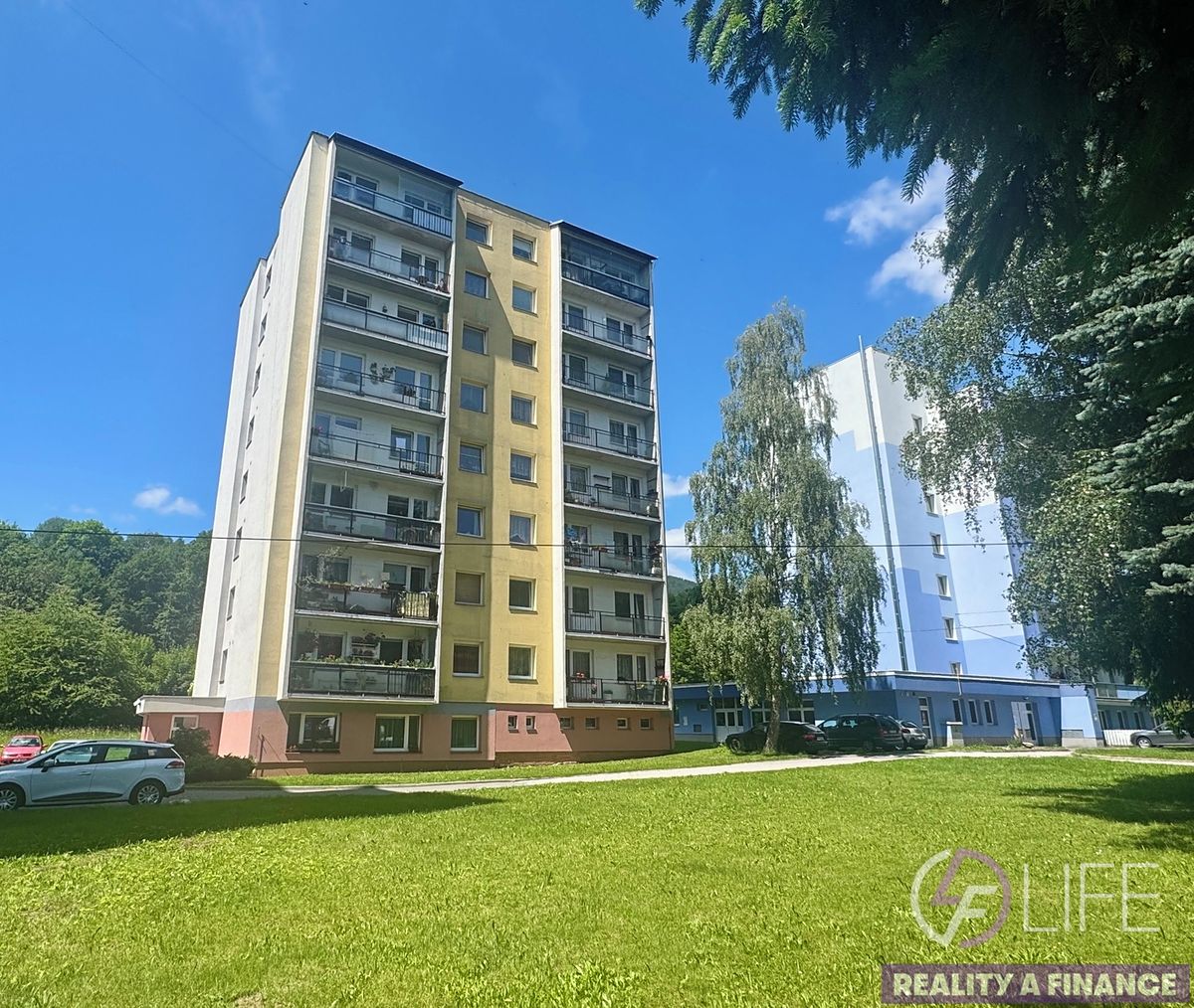 Pronájem bytu 3+1 61 m² – fotografie 3