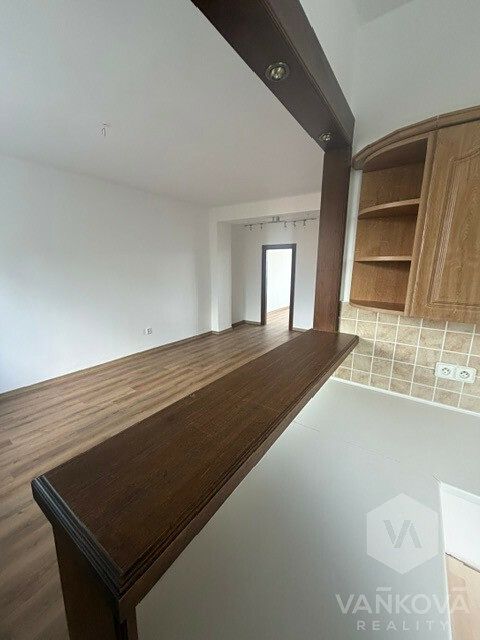 Pronájem bytu 3+1 60 m² – fotografie 3