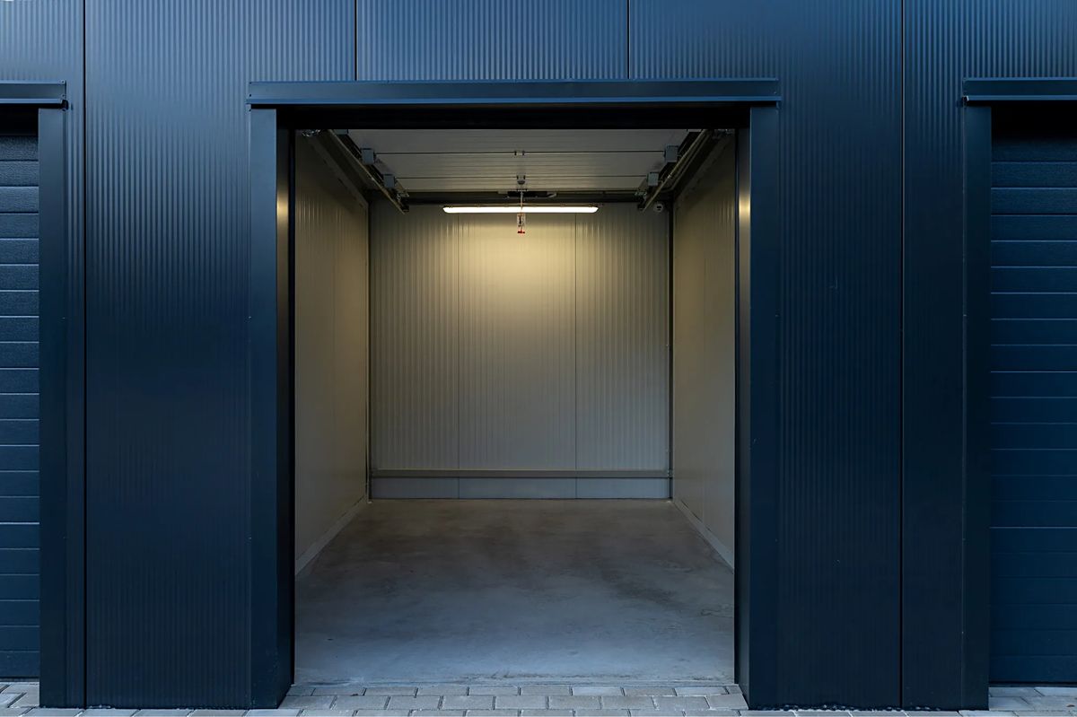 Pronájem skladového prostoru 8 m², Kolín – fotka 1 z 3