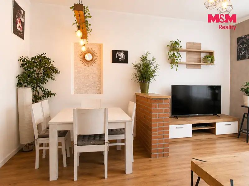 Prodej bytu 3+1 85 m², Praha – náhled fotky 2