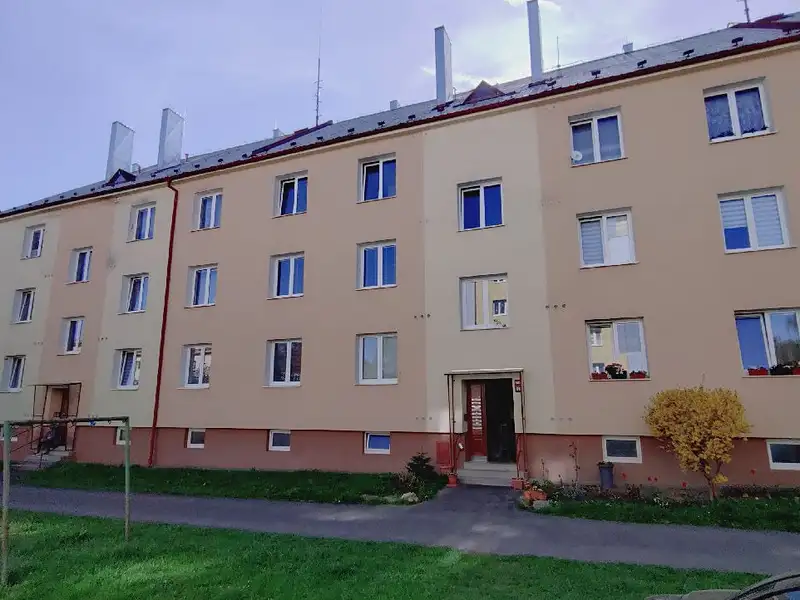 Prodej bytu 2+1 50 m², Mariánské Lázně – náhled fotky 1