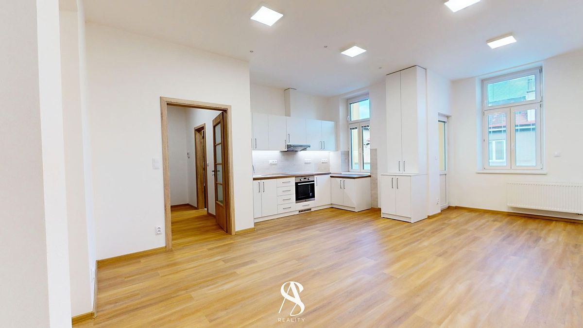 Pronájem bytu 3+kk 83 m²