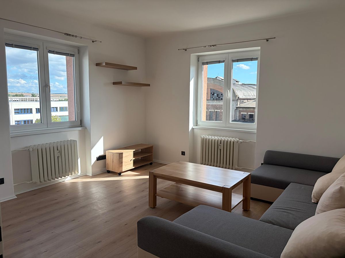 Pronájem bytu 2+1 52 m² – fotografie 5