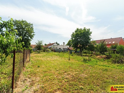 Prodej  stavebního pozemku 465 m²