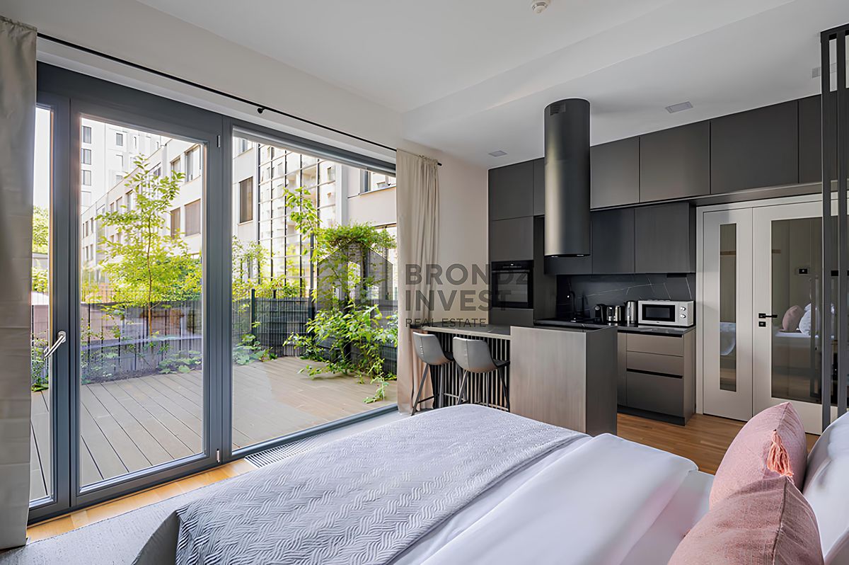 Pronájem bytu 1+kk 30 m² – fotografie 2
