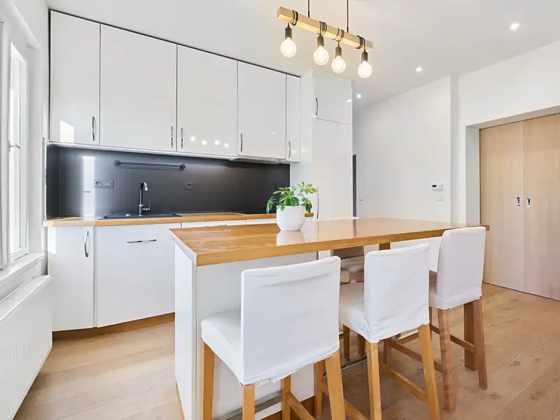 Prodej bytu 4+kk 82 m², Praha – náhled fotky 1